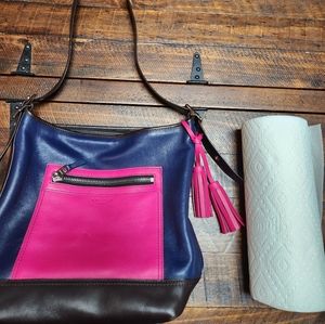 AUTHENTIC COACH SHOULDER BAG